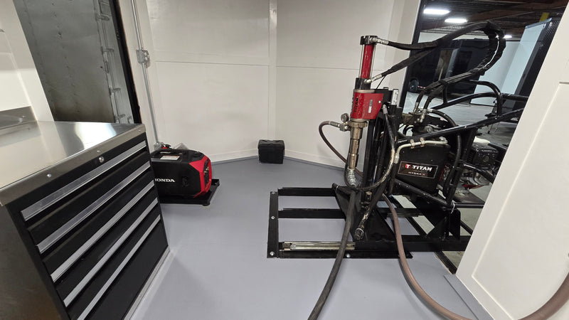 COMPLETE SILICONE RIG IN ACTION ON COMMERCIAL ROOF