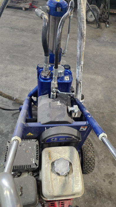 Used Graco 833